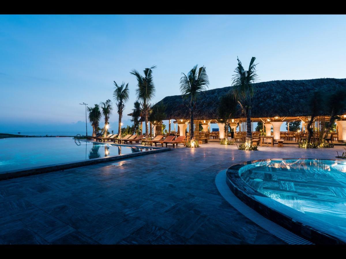 Stelia Beach Resort Туихоа Экстерьер фото