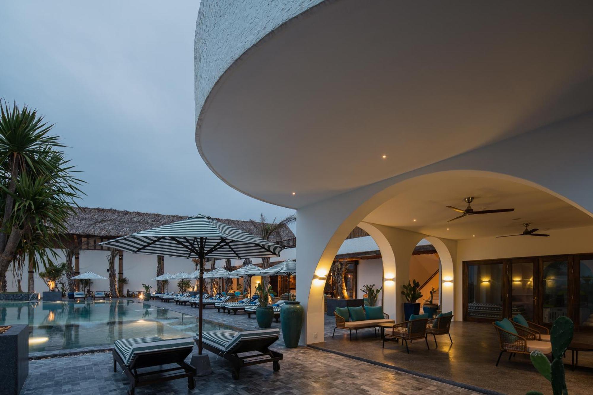 Stelia Beach Resort Туихоа Экстерьер фото