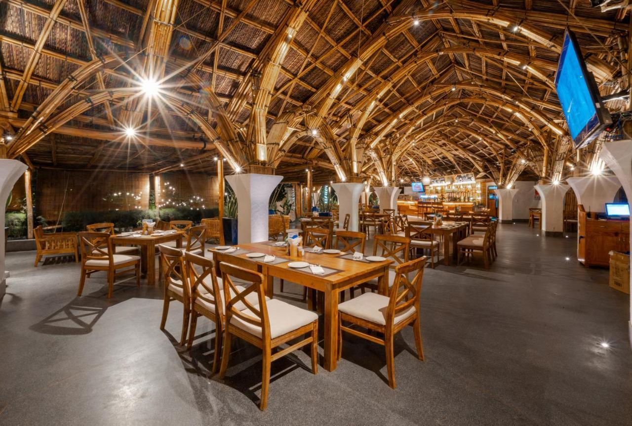 Stelia Beach Resort Туихоа Экстерьер фото